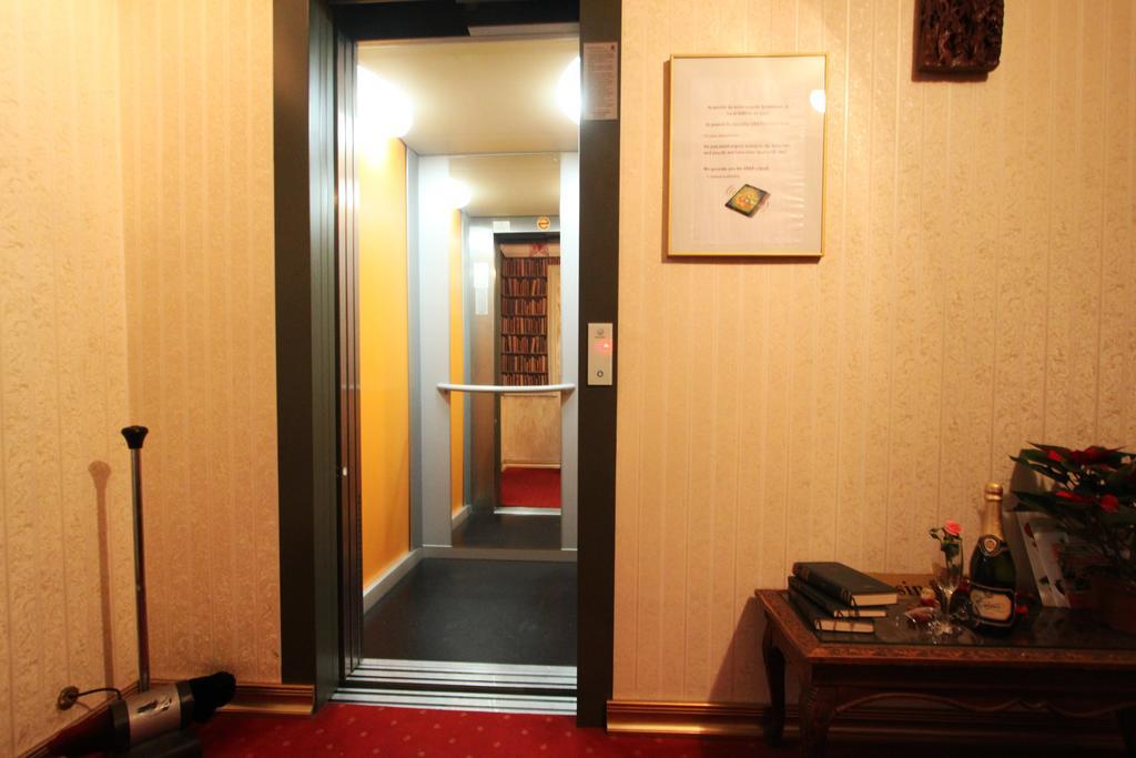 Hotel Ss Residence Unirii Bucareste Exterior foto